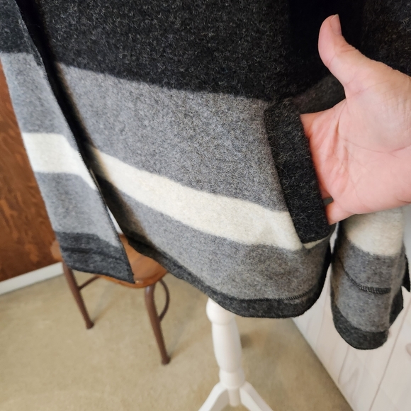 Chico’s Striped Coat/Jacket - Picture 4 of 9